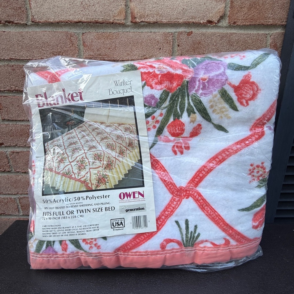 VTG New Owen Blanket Winter Bouquet Poly Acrylic Twin Full Floral Pink NOS USA